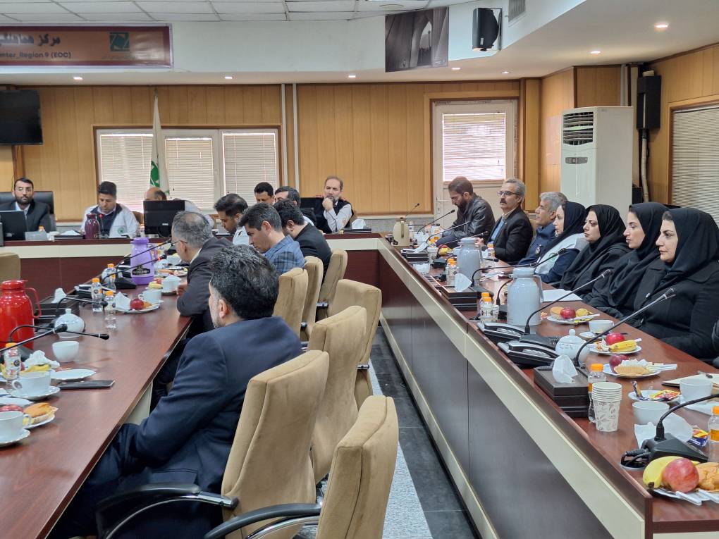  برگزاری سومین جلسه فصلی ستاد مدیریت بحران و پدافند غیر عامل منطقه ۹ 