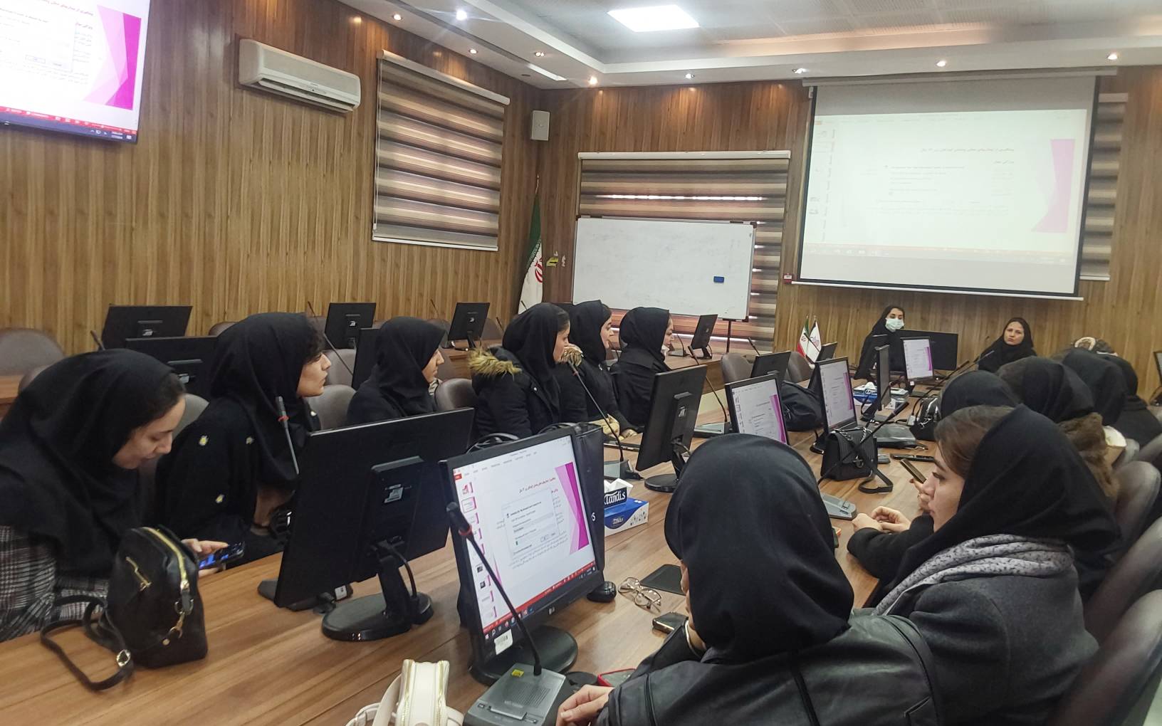 پیشگیری از بیماری های دهان و دندان در کودکان زیر 14 سال