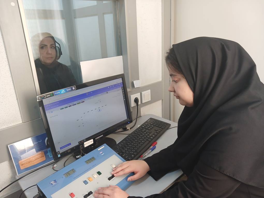 معاینات دوره ای طب کار ؛ خدمتی که سلامت شاغلان صنایع را تضمین می‌کند